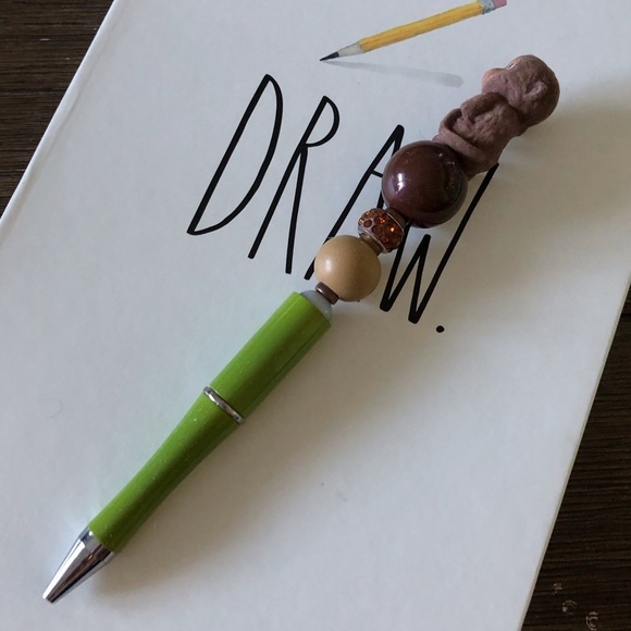 Jungle in my Pocket: Monkey handmade pen - Picture 3 of 3